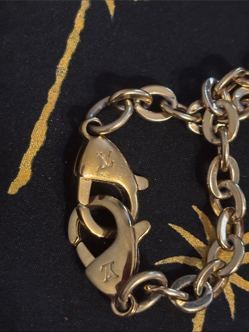 Louis Vuitton gold chain - Picture 3 of 4